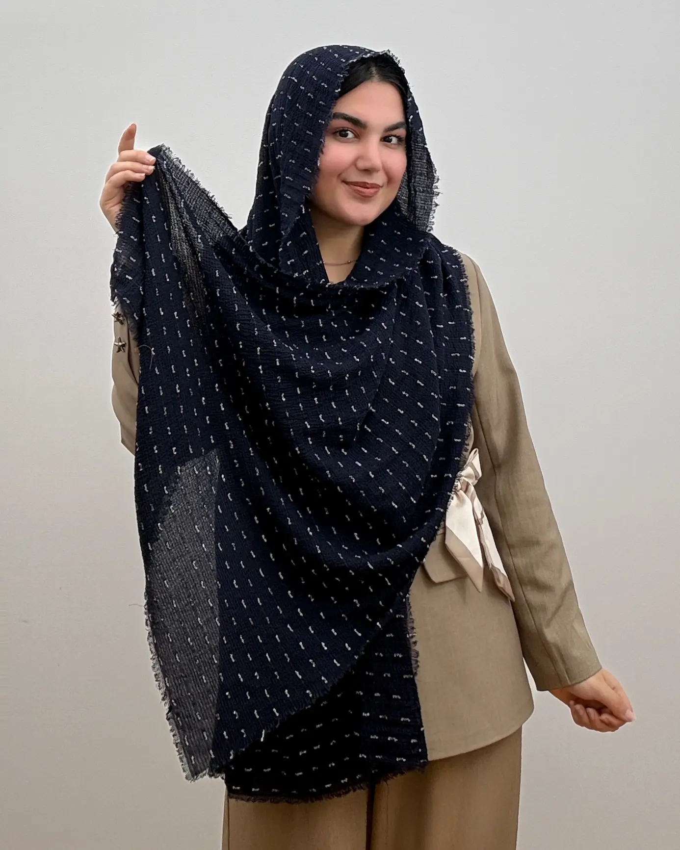 شال نخی زنانه مدل کوک دوزی